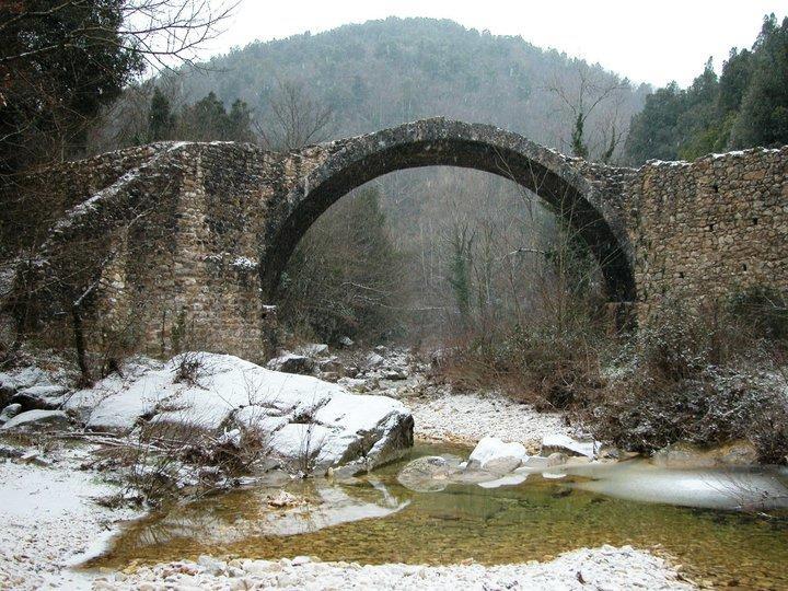 Casale Il Colombaio Di Toiano Vendégház Valli Kültér fotó